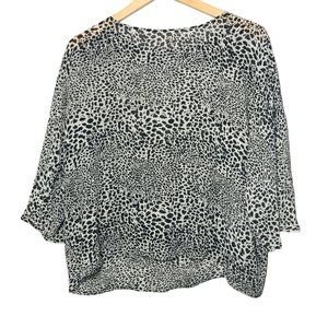 CHICO'S 100% Silk Animal Print Blouse Size 2 Large